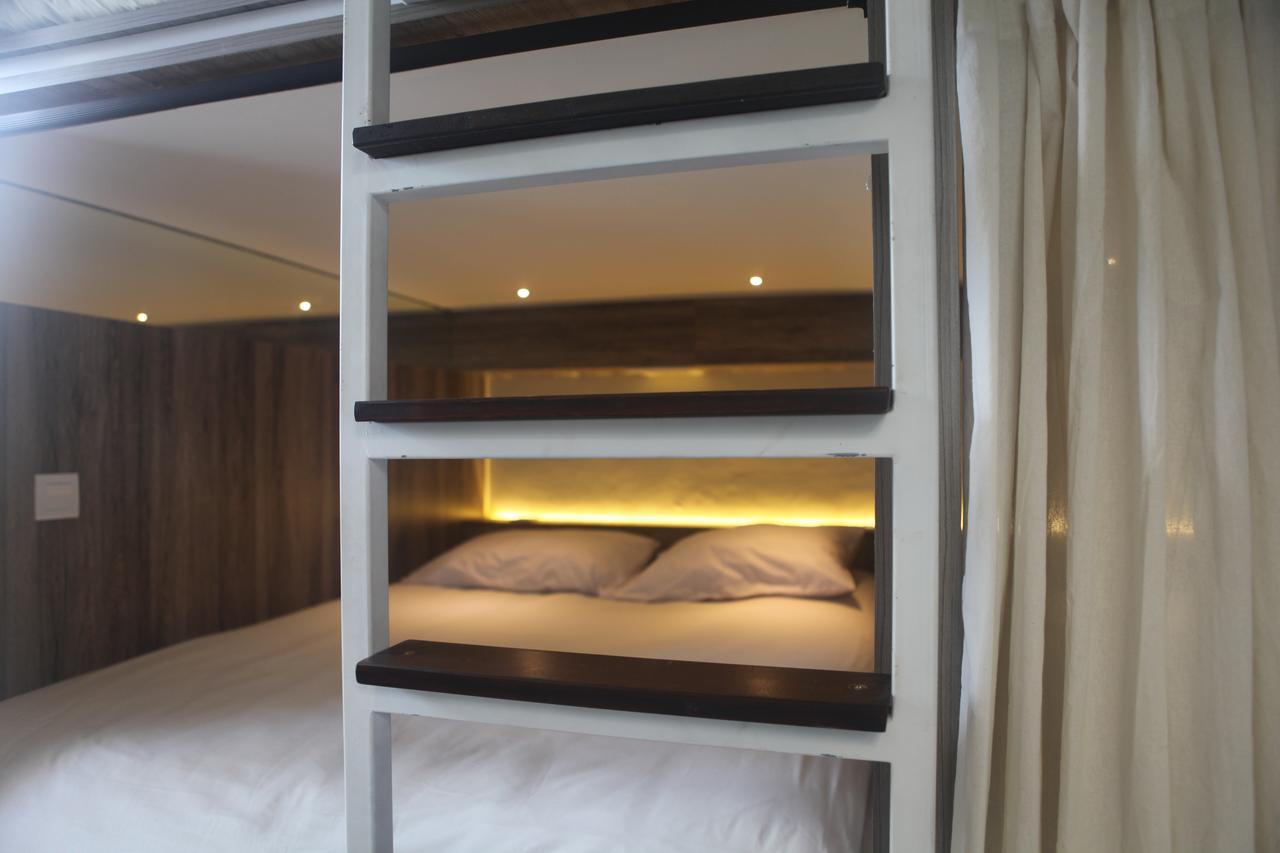 The Hide Hostel At Canggu (Adults Only) ภายนอก รูปภาพ